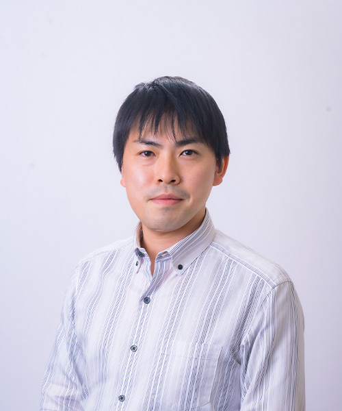 Associate Professor Hideaki UCHIYAMA